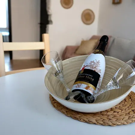 Le P'tit Bijou - Centre De Apartamento Lieja